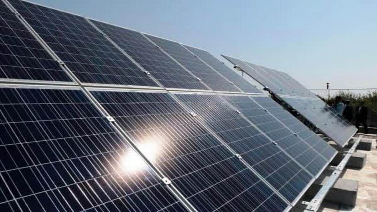 پاسگاههای محیط بانی ایلام به پنلهای خورشیدی مجهز میشوند