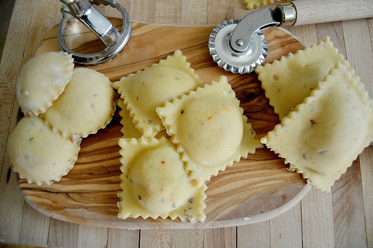 آموزش تهیه راویولی شکم پر