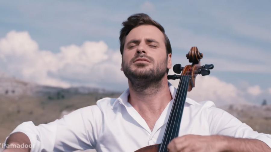 اجرای زیبای موسیقی “لونلی شپرد” توسط “استفان هاوسر”