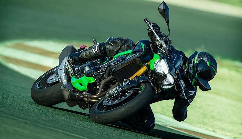 کاوازاکی Z900 SE 2022 معرفی شد