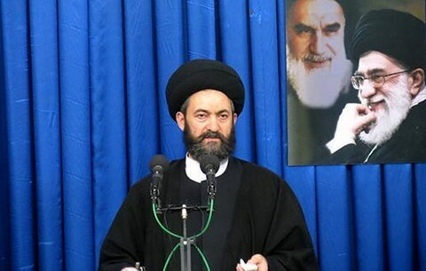 واکنش امامجمعه اردبیل به گستاخی چند نماینده جمهوری آذربایجان