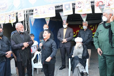 نوجوان شیرازی امام جمعه شیراز را به گریه انداخت