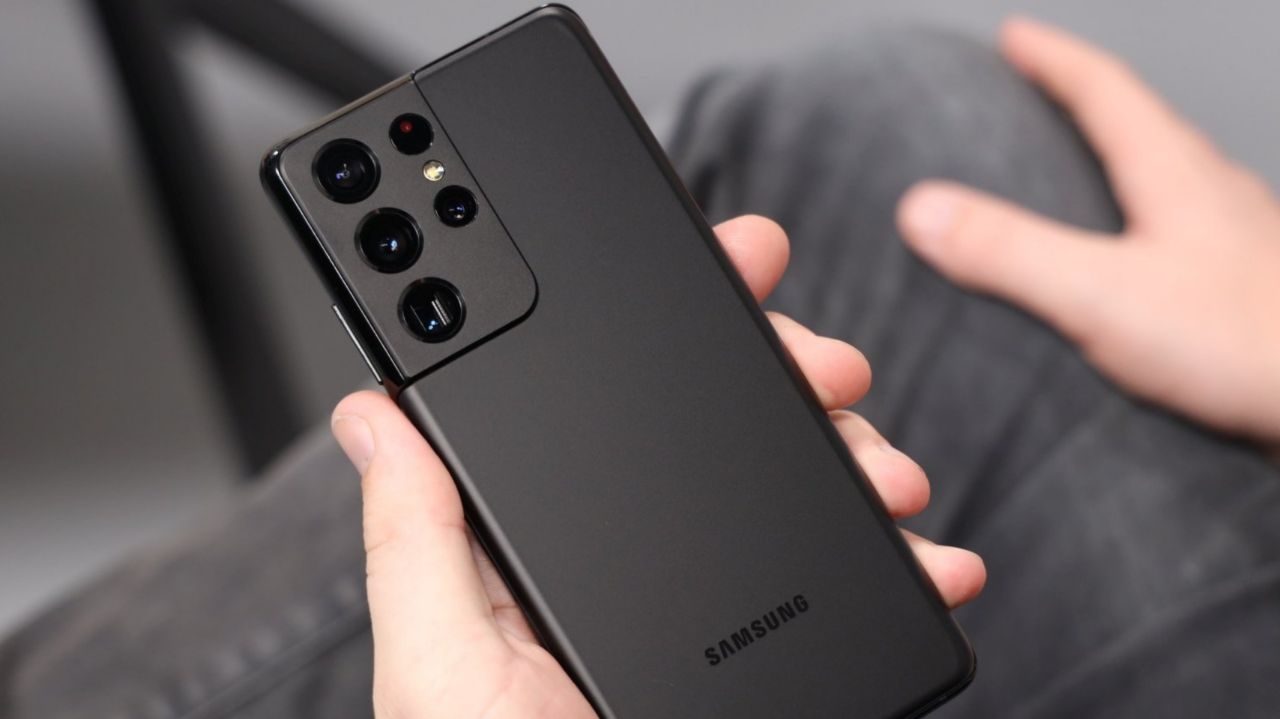 مقایسه آیفون ١٣ پرو مکس و گلکسی S21 Ultra