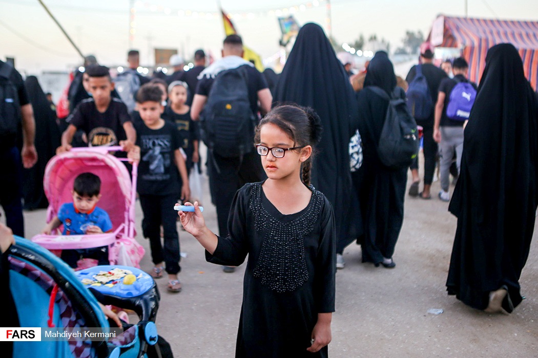 عکس/ خادمان کوچک زوار الحسین