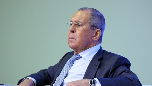 لاوروف: خروج آمریکا از افغانستان بدون فکر انجام گرفت