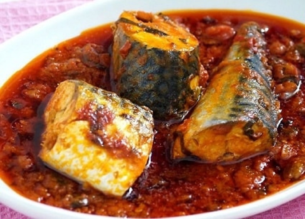 شام/ «خورش ماهی»؛ یک غذای سنتی و تند جنوبی