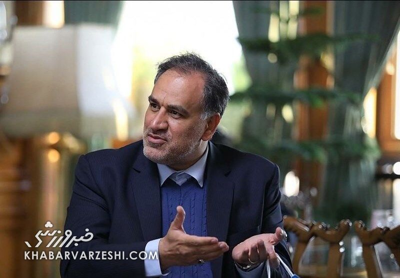 مدیرعامل جنجالی استقلال در مسیر آزادی