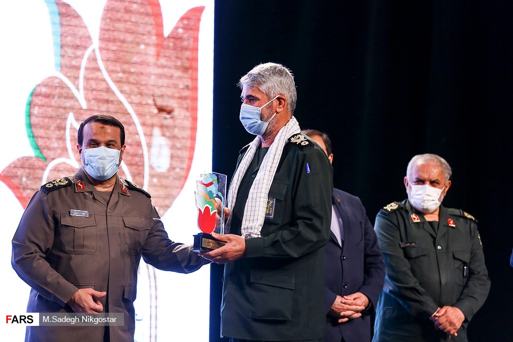 اجلاس پیام‌آوران ایثار
