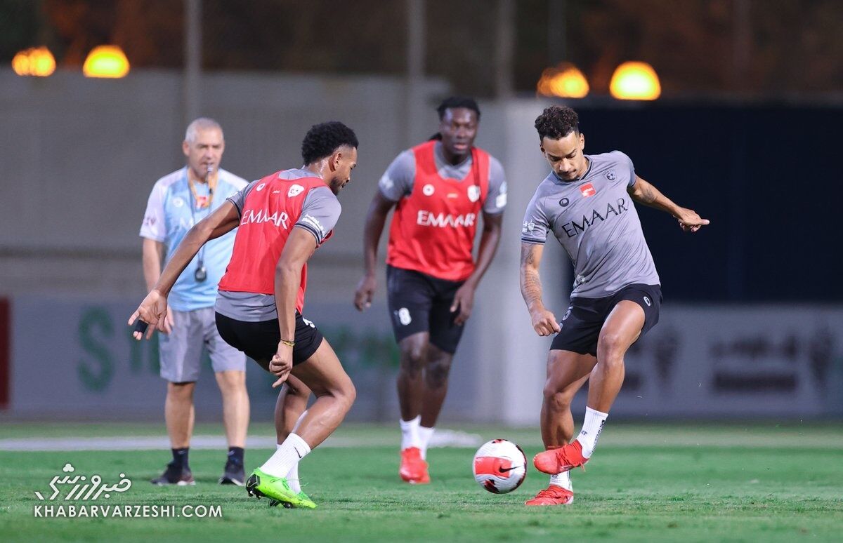 هافبک الهلال برای دیدار با پرسپولیس آماده شد