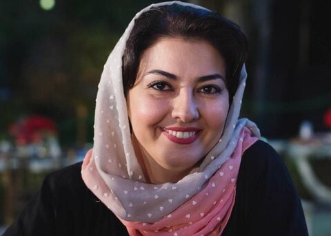 چهره ها/ سلفی آناهیتا همتی با مادرش به منسبت روز جهانی دختر