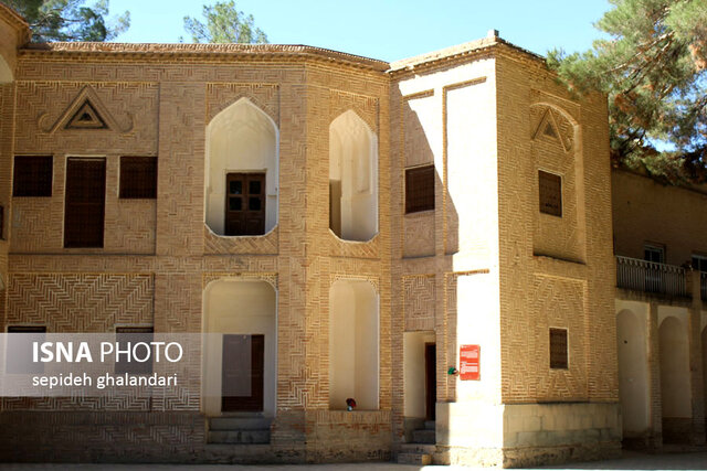 باغ و عمارت جهانی اکبریه بیرجند