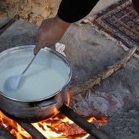 «دوئینه» غذای محلی مردم کردستان با روش سنتی
