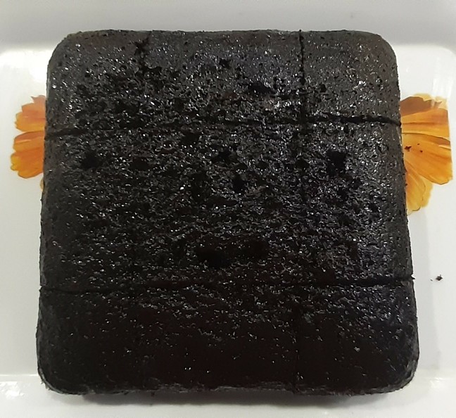 از شما/کیک شکلاتی خیس😋