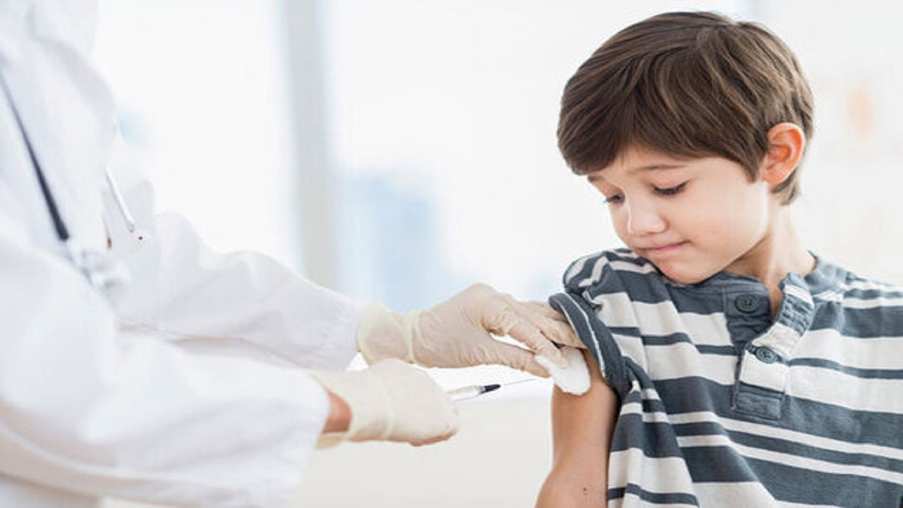 کرونا/ واکسن سینوفارم برای دانش آموزان بی خطر است؟