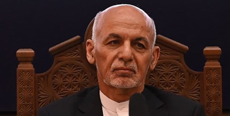 آمریکا اختلاس رئیس‌جمهور فراری افغانستان را بررسی می‌کند