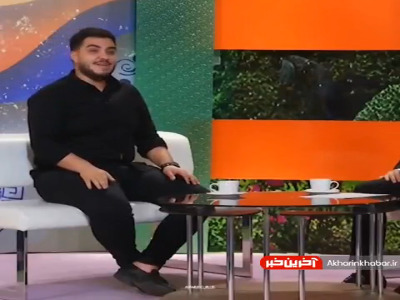 اجرای زنده و کوتاهی از آرون افشار در تاجیکستان