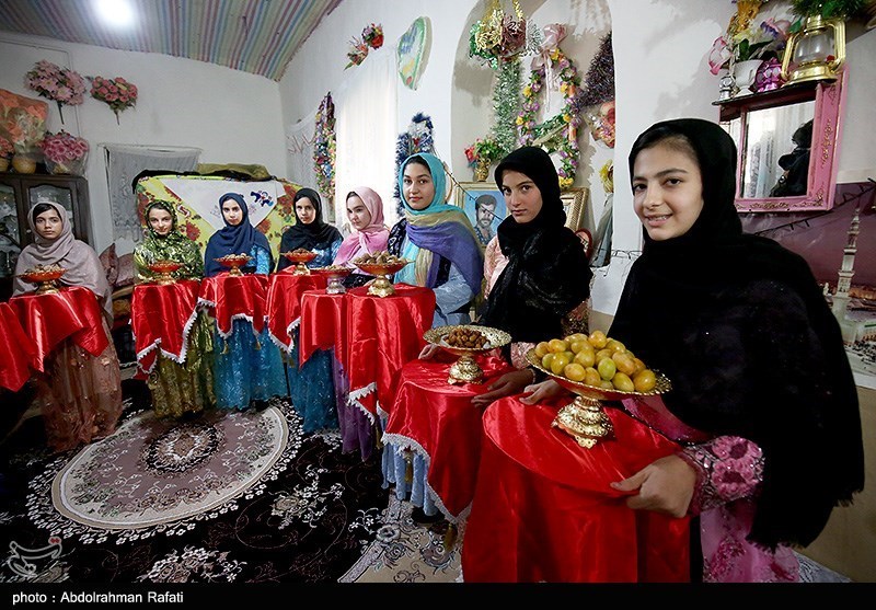 عکس/ جشنواره برداشت آلو در روستای «حیدره قاضی خانی» همدان