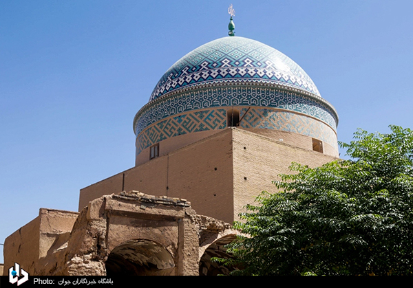 حال ناخوش بقعه سید رکن‌الدین یزد