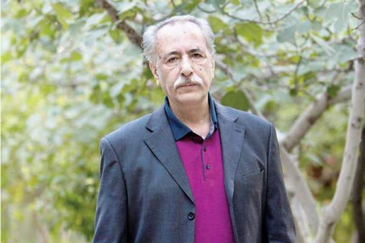 «معنا» در شعر حافظ بر «مضمون» غلبه دارد