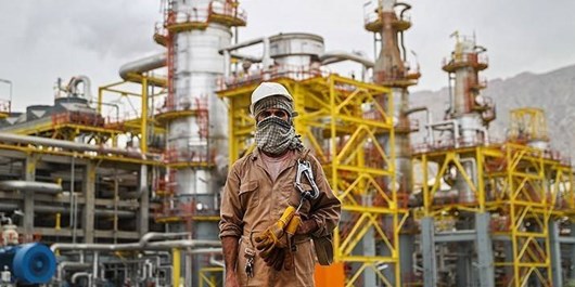 بازرسان وزارت نفت برای رسیدگی مشکلات کارکنان به عسلویه اعزام شدند