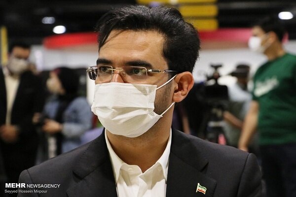 شکایت ۲ هزار اهوازی از وزیر سابق ارتباطات؛ آذری جهرمی با قرار تامین کیفری آزاد است