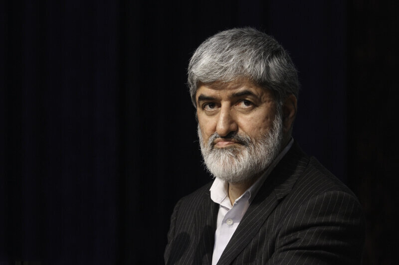 علی مطهری: تندروهای داخلی زمینه خروج ترامپ از برجام را فراهم کردند