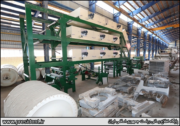 عکس/ بازدید رئیسی از کارخانه در حال ساخت
