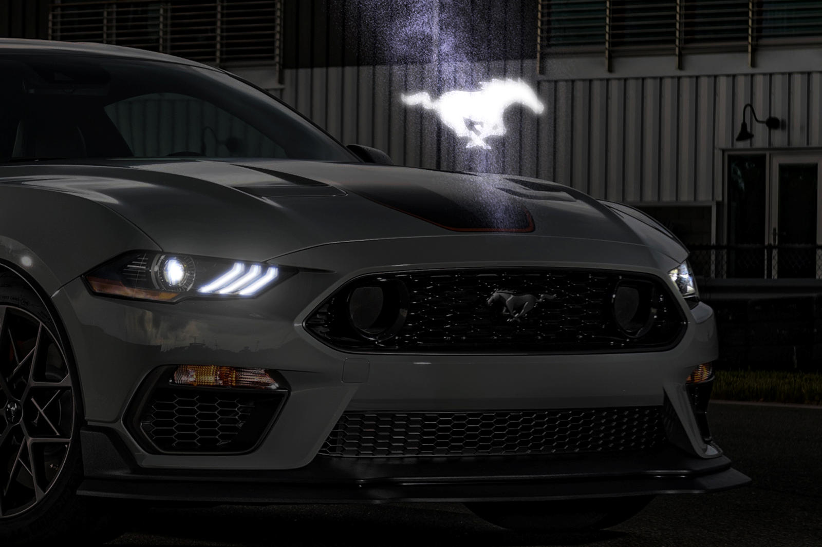 هولوگرام 3D سفارشی برای یافتن خودرو در اماکن شلوغ!