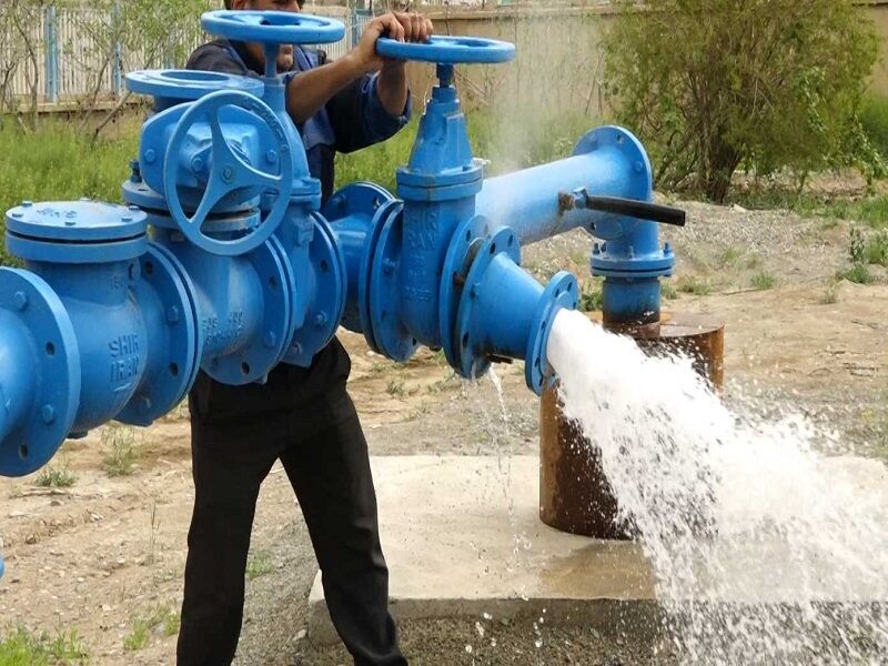 فرماندار: مشکل آب شرب ٣٠ روستای سنقروکلیایی رفع شد