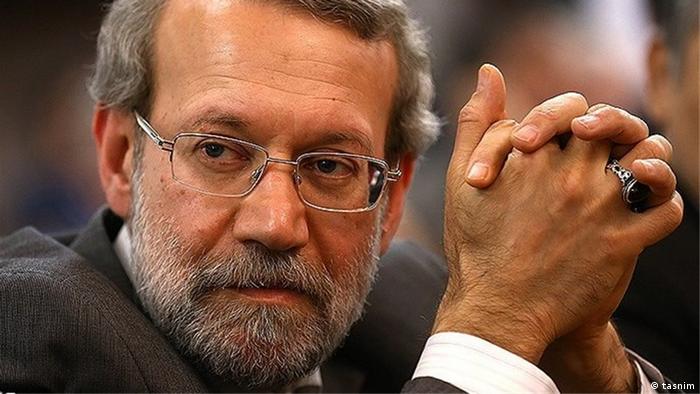 انزوای خودخواسته؟