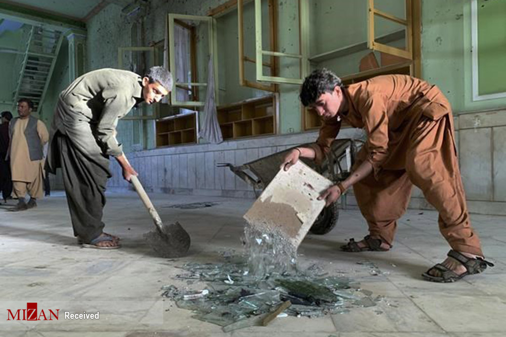 تصاویر جدید از حمله انتحاری به بزرگترین مسجد شیعیان در افغانستان