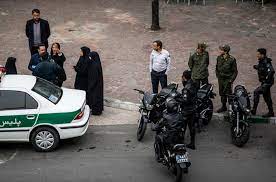 درنگی در برخورد پلیس با شهروندان