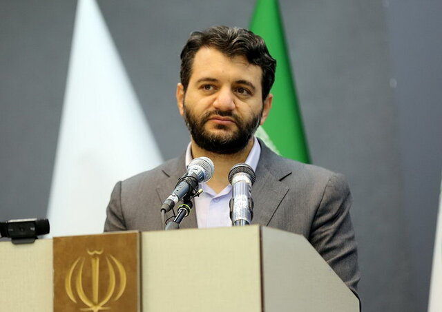 اخطار وزیر کار به مسئولان: تخلفات و کمکاریها را به مقام قضایی ارجاع میدهیم