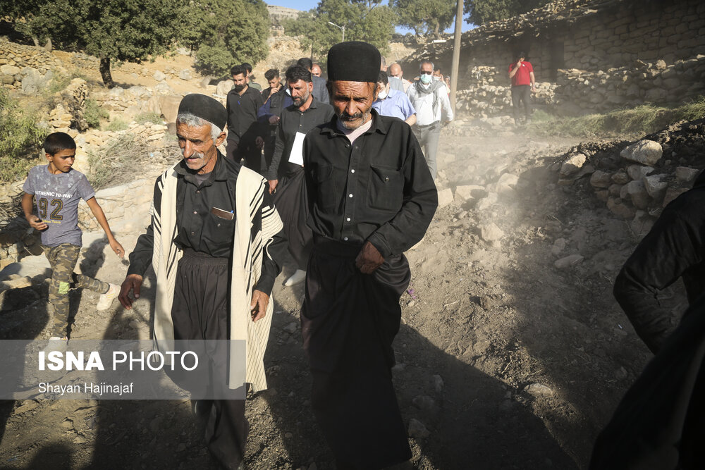  بازدید «رضایی» از روستای زلزله زده "سرشط" در اندیکا