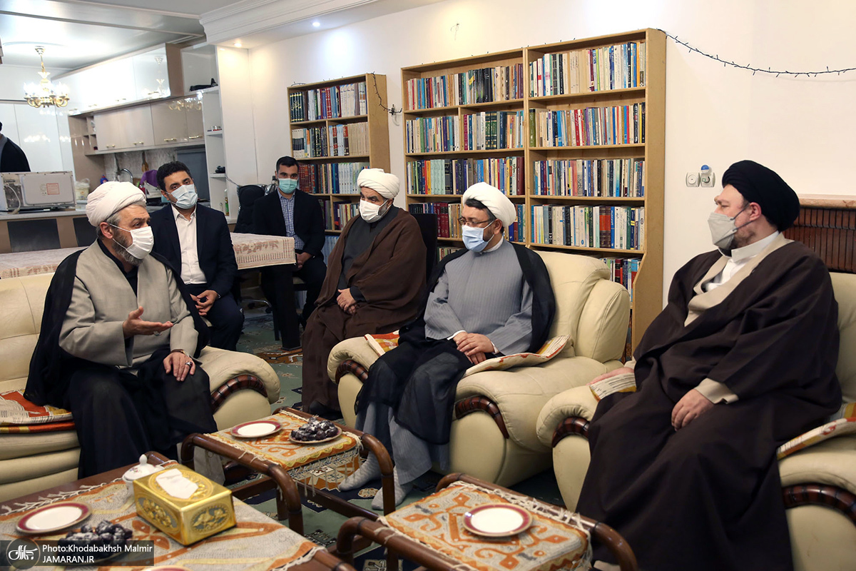 دیدار صمیمی سید حسن خمینی و فرزند علامه حسن زاده آملی‎(ره) 