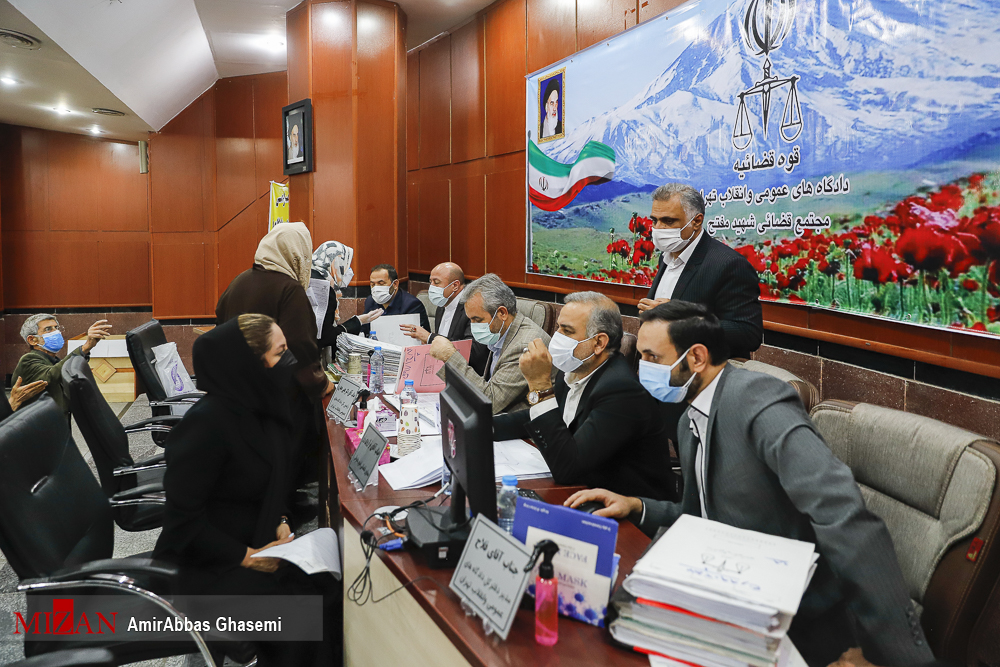 رئیس کل دادگاه عمومی و انقلاب تهران پای صحبت مردم نشست
