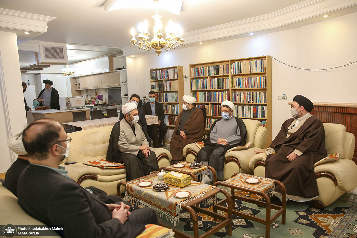 دیدار صمیمی سید حسن خمینی و فرزند علامه حسن زاده آملی‎(ره) 