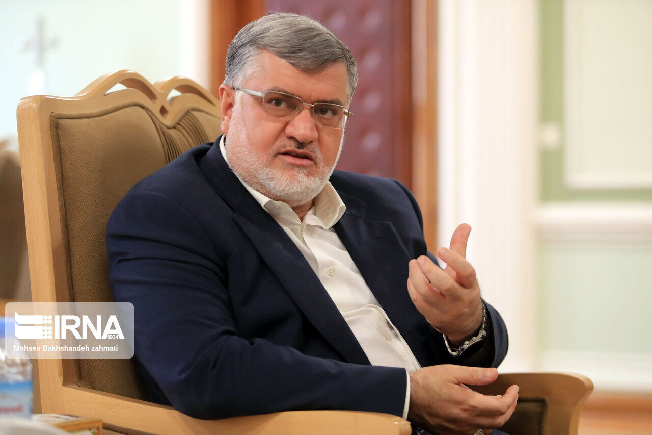 معتمدیان، استاندار آذربایجانغربی شد
