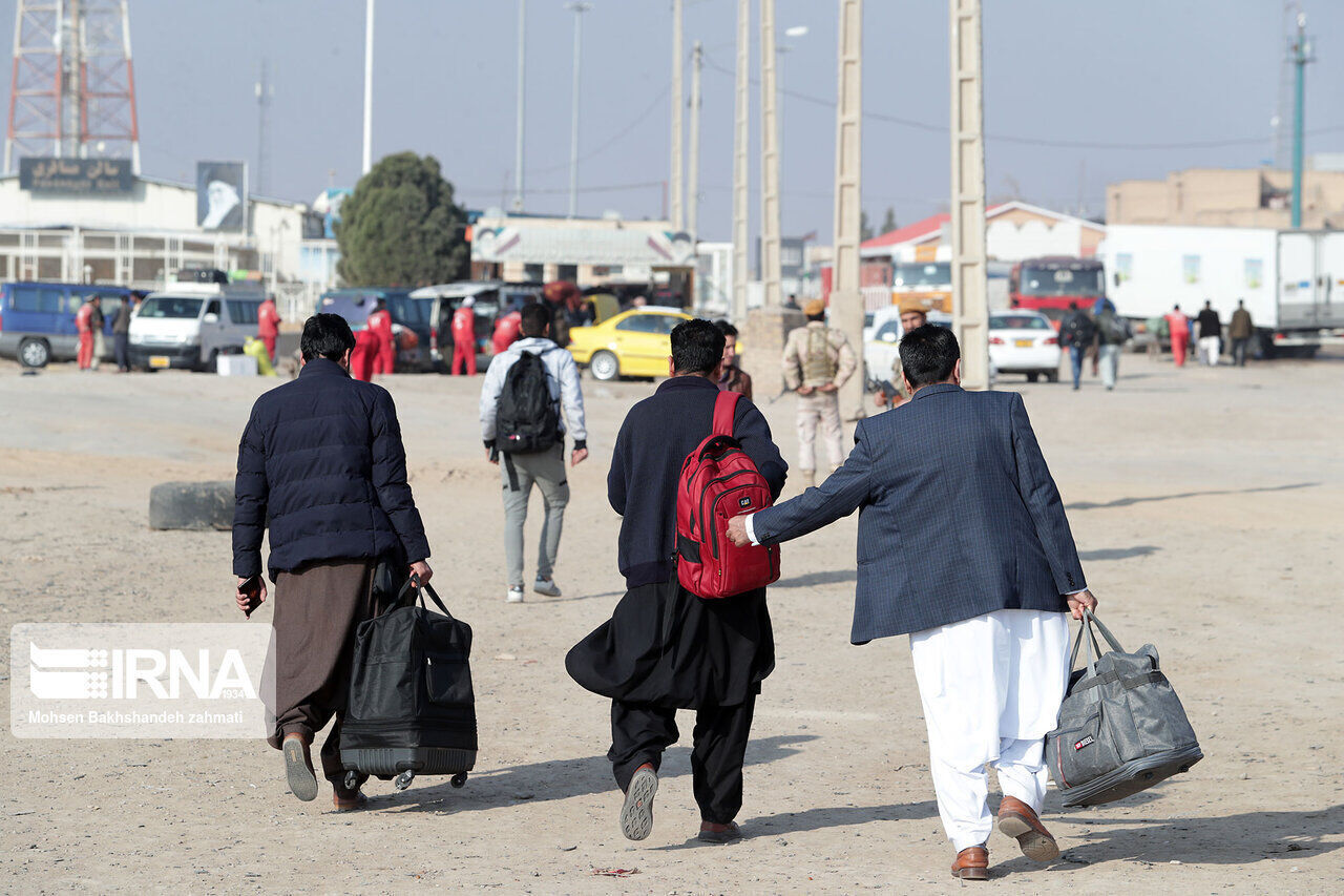 بازگشت افغانستانی‌ها به کشورشان از مرز دوغارون ۴۰ درصد بیشتر شد