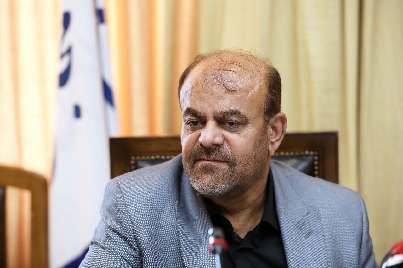 وزیر راه:باید مردم را در تامین مالی پروژههای سودده شریک کرد