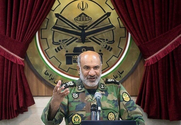 جانشین فرمانده نزاجا: نیروهای مسلح ایران برای لحظهای ماموریت خود را فراموش نمیکنند