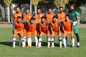 از اولین حریف استقلال در لیگ برتر چقدر می‌دانید؟