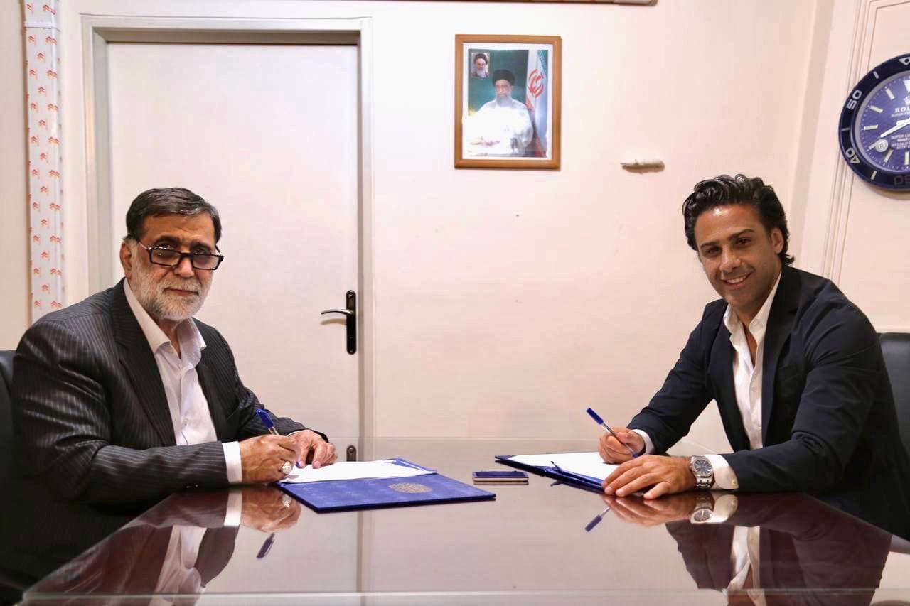 رسمی؛ قرارداد فرهاد مجیدی تمدید شد