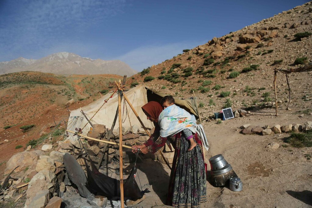 لالایی‌های فراموش شده مادران لرستان