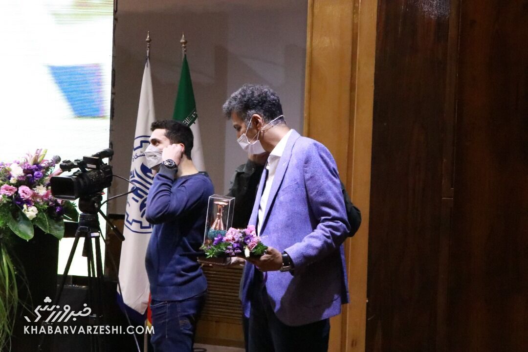 تقدیر از عادل فردوسی‌پور در دانشگاه شریف