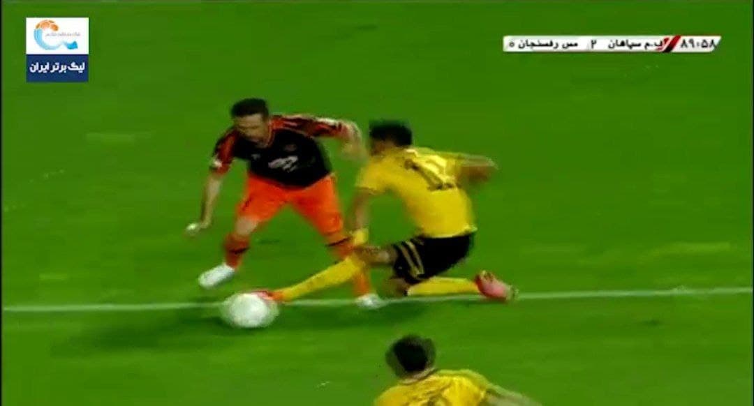 اولین پنالتی از دست رفته لیگ برتر