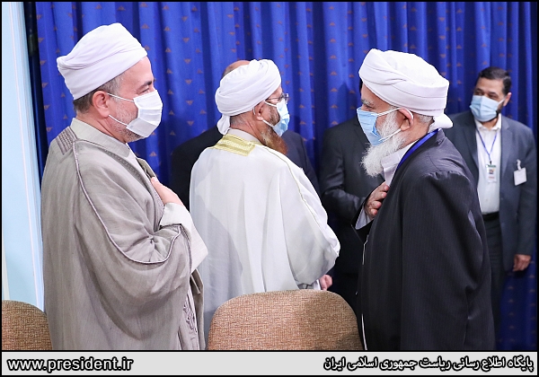 عکس/ خوش و بش میهمانان در کنفرانس وحدت اسلامی