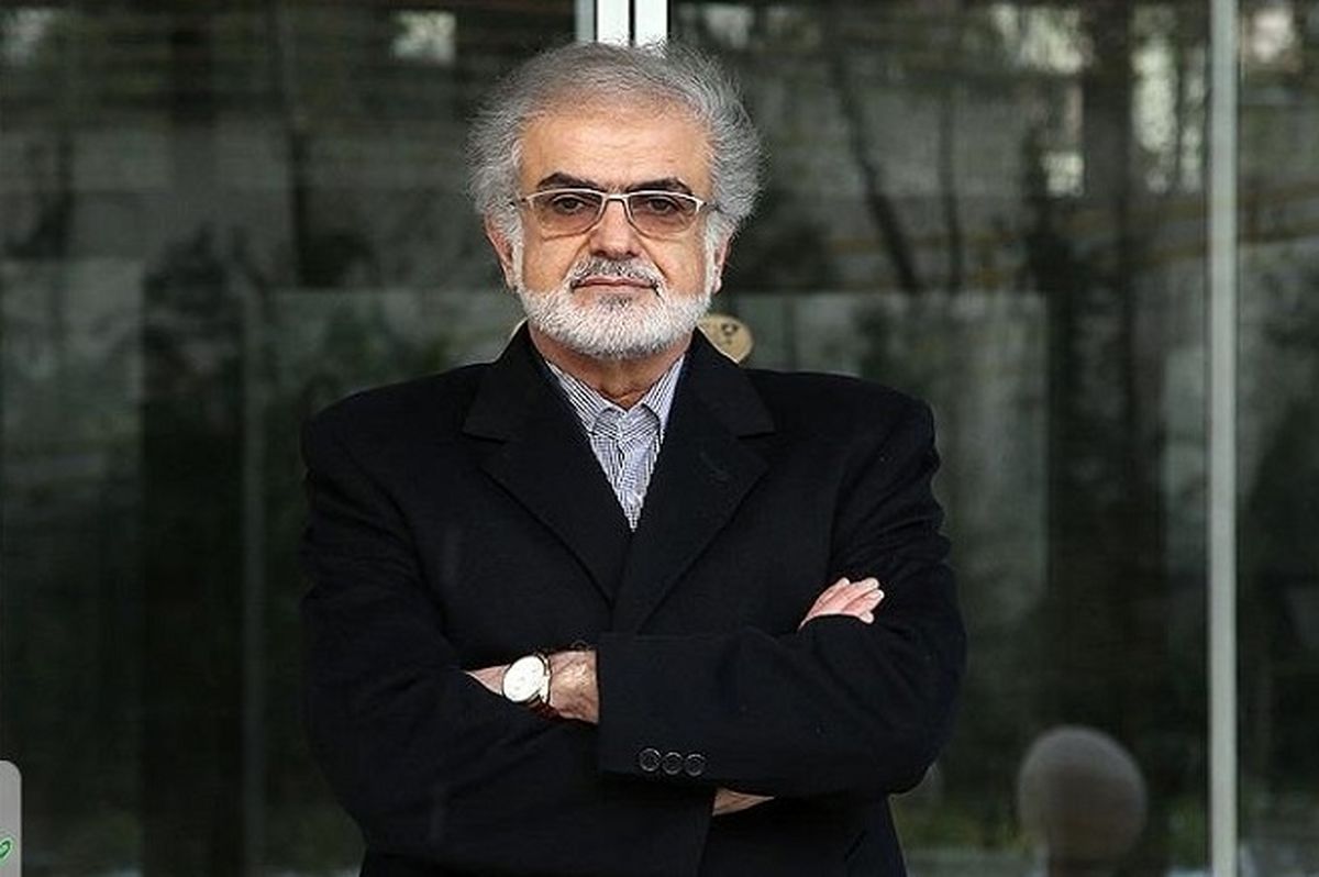 صوفی: روحانی تمام شد؛ حتی نمیتواند دولت رئیسی را نقد کند