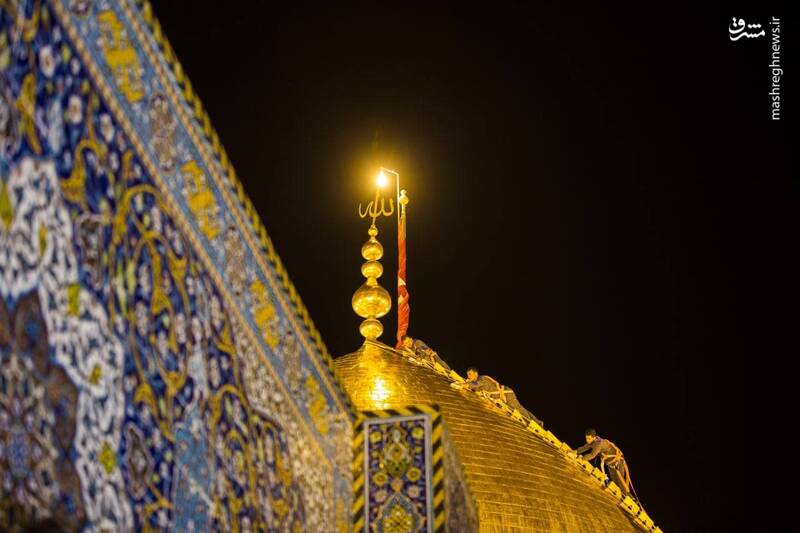 عکس/ شستشوی گنبد حرم امام حسین(ع)