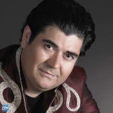 «در شبی خزانی» را با صدای سالار عقیلی شنونده باشید 